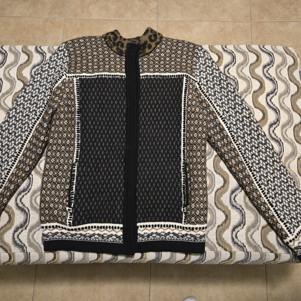 Sz 42,Etro Black and Brown Patterned Cardigan,Never worn,Wool mohair Blend